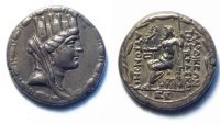 Тетрадрахма. г. Лаодикея Приморская, 66-65 гг. до н.э. Серебро.